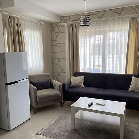 Olea Tas Begonvile B1 Konagi Case de vacanță